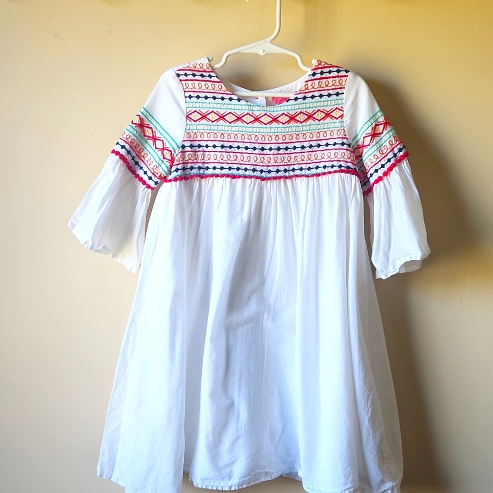 Isaac Mizrahi Girls Size 6 White Dress With Embroidery Detail